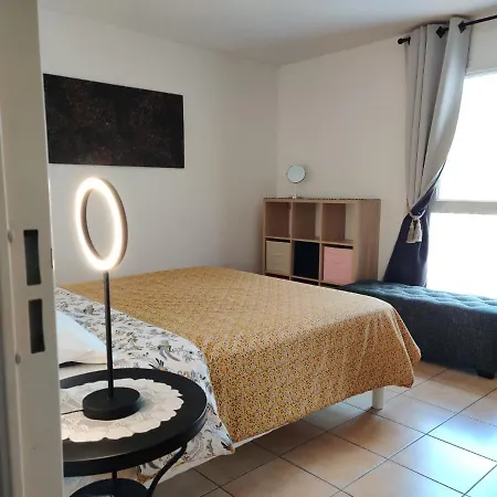 Apartment Spacieux 2 Pieces , Climatise, Wifi, 2 A 4 Couchages Lxcs176